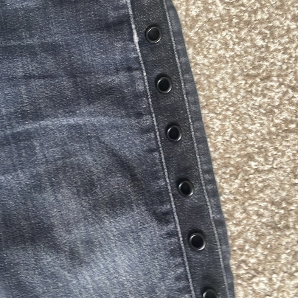Hudson Luna Midrise Crop S.S. Raw Hem Jeans - Picture 5 of 8